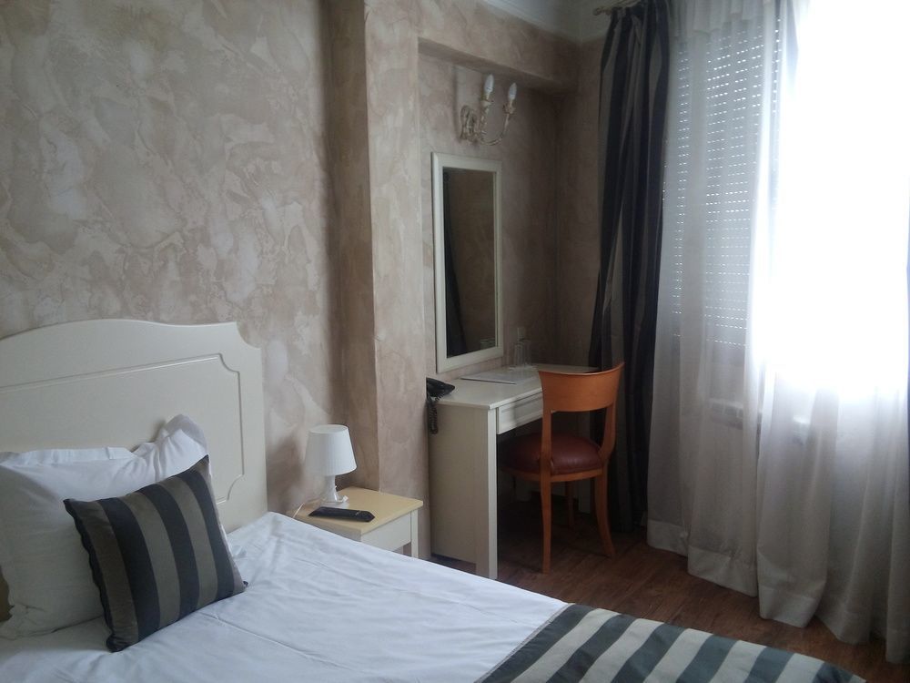 Green Hotel Alexander Palace โซเฟีย ภายนอก รูปภาพ