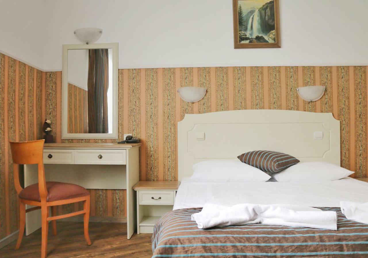 Green Hotel Alexander Palace โซเฟีย ภายนอก รูปภาพ